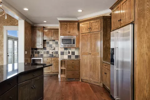 Kitchen - 3811 E San Poppi Ct, Ozark, MO 65721 photo 5 of 5