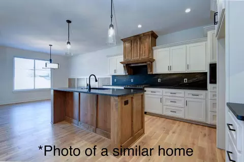 5786 S Brightwater Trl, Springfield, MO 65810 photo 2