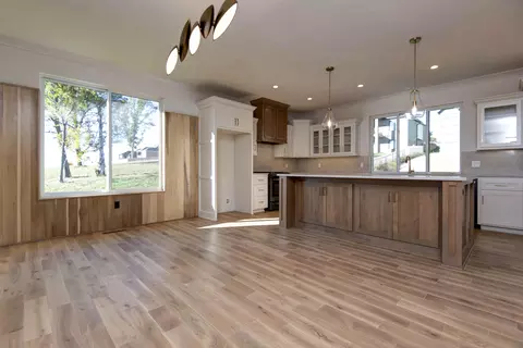 Living - 5943 S Clay Ave, Springfield, MO 65810 photo 9 of 14