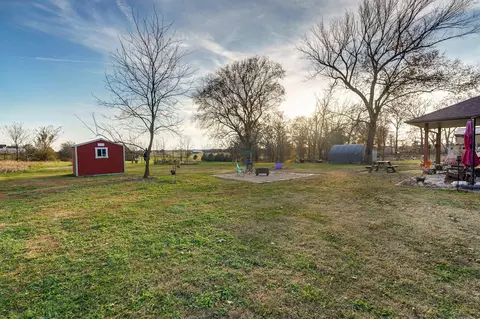 Exterior - 422 Spring Creek Rd, Clever, MO 65631 photo 4 of 17