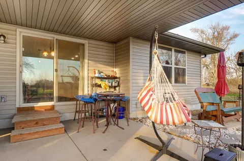 Exterior - 422 Spring Creek Rd, Clever, MO 65631 photo 3 of 17