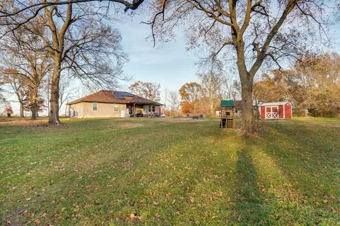 Exterior - 422 Spring Creek Rd, Clever, MO 65631 photo 9 of 17
