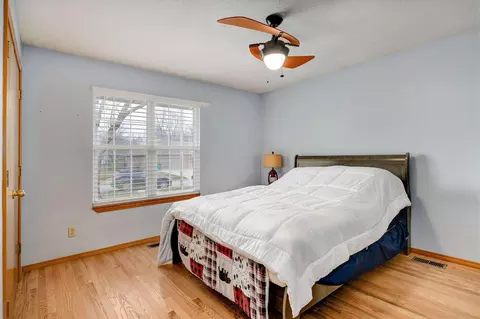 Bedroom - 1302 E Primrose Ln, Republic, MO 65738 photo 3 of 4