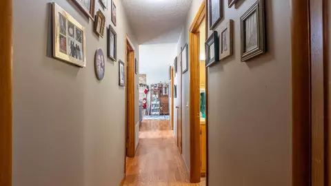 Entry Way - 920 Oak St, Thayer, MO 65791 photo 1 of 1