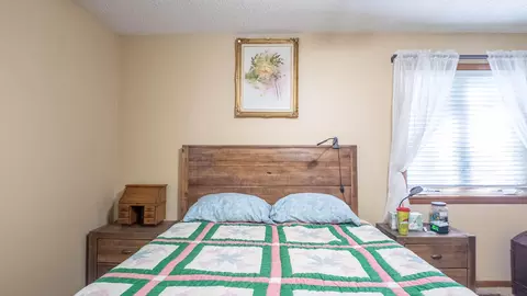 Bedroom - 920 Oak St, Thayer, MO 65791 photo 3 of 5