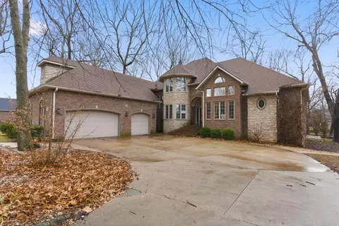 3307 N 10th St, Ozark, MO 65721