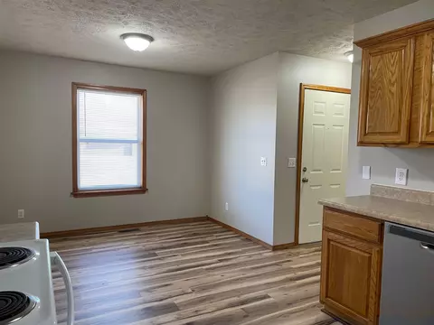 2515 N West Ave, Springfield, MO 65803 photo 5