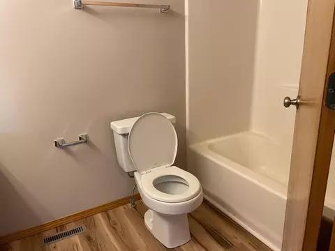 2515 N West Ave, Springfield, MO 65803 photo 8