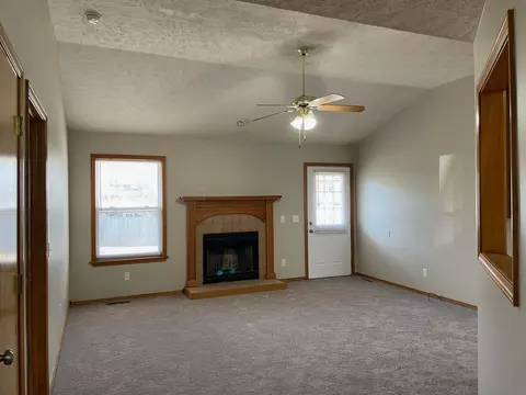 2515 N West Ave, Springfield, MO 65803 photo 2
