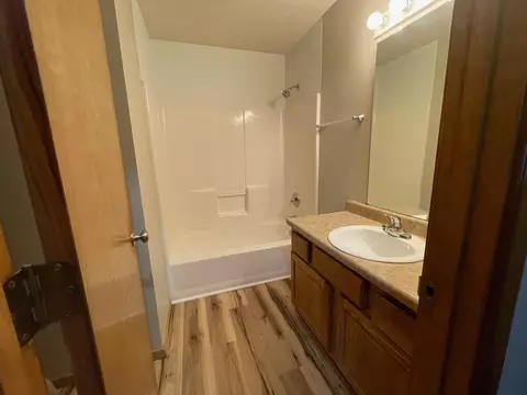 2515 N West Ave, Springfield, MO 65803 photo 13