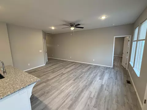 3426 N Nixon Ave, Springfield, MO 65803 photo 7