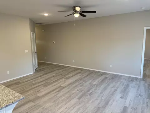 3426 N Nixon Ave, Springfield, MO 65803 photo 6