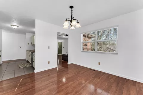 2749 N Washington Ave, Springfield, MO 65803 photo 12