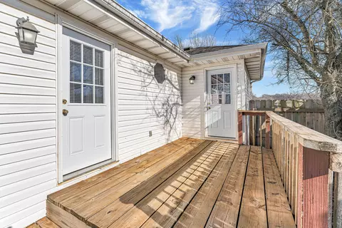 2749 N Washington Ave, Springfield, MO 65803 photo 6
