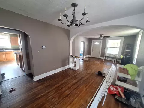 Living - 1110 N Warren Ave, Springfield, MO 65802 photo 1 of 2