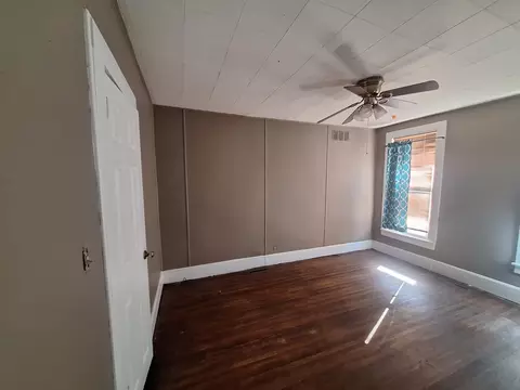 Bedroom - 1110 N Warren Ave, Springfield, MO 65802 photo 1 of 1