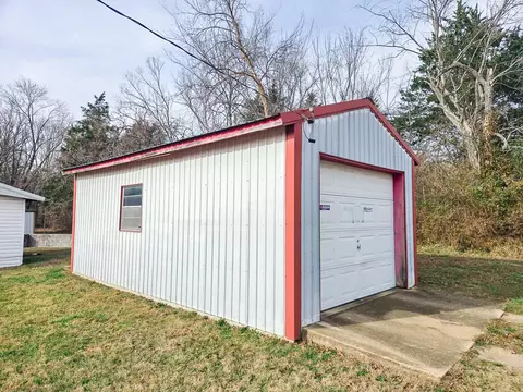 Other - 1104 Highland St, Cabool, MO 65689 photo 1 of 3