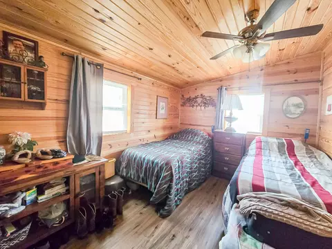 Bedroom - 1104 Highland St, Cabool, MO 65689 photo 1 of 2