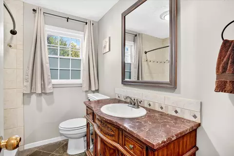 Bath - 620 E Sunshine St, Springfield, MO 65807 photo 1 of 2