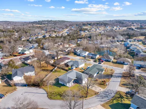 View/Area - 104 Primrose Ln, Branson, MO 65616 photo 4 of 6