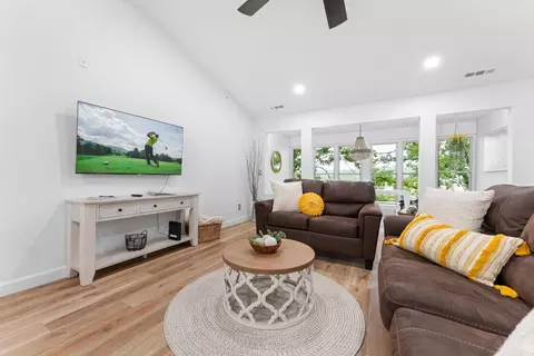 Living - 200 Golf View Dr #10, Branson, MO 65616 photo 3 of 3