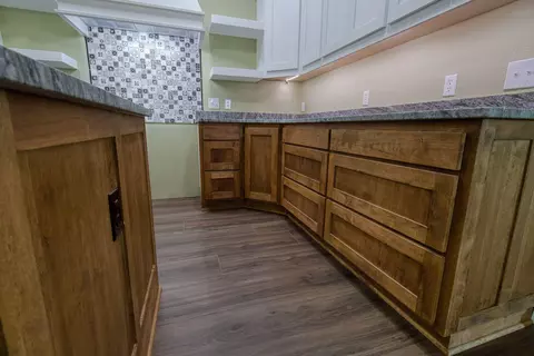 Kitchen - 44 Spring Flood Rd, Goodman, MO 64843 photo 5 of 12