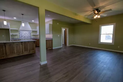 Living - 44 Spring Flood Rd, Goodman, MO 64843 photo 4 of 4