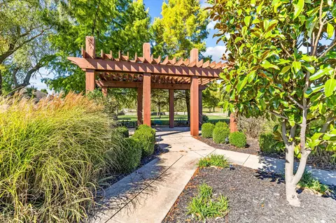 720 E Penzance Cir, Nixa, MO 65714 photo 26
