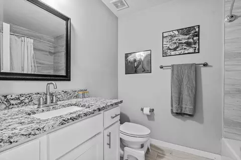 720 E Penzance Cir, Nixa, MO 65714 photo 18