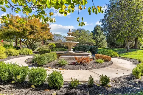 720 E Penzance Cir, Nixa, MO 65714 photo 29