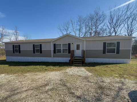 4754 S 172nd Rd, Bolivar, MO 65613