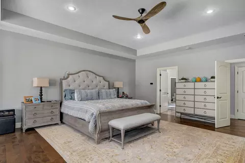 Bedroom - 4552 E Spruce Dr, Springfield, MO 65809 photo 2 of 8