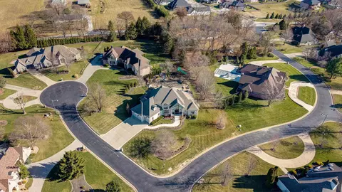 View/Area - 4552 E Spruce Dr, Springfield, MO 65809 photo 1 of 8