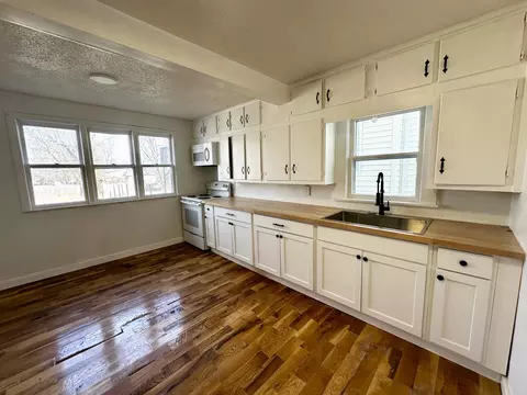 1225 W Florida St, Springfield, MO 65803 photo 4