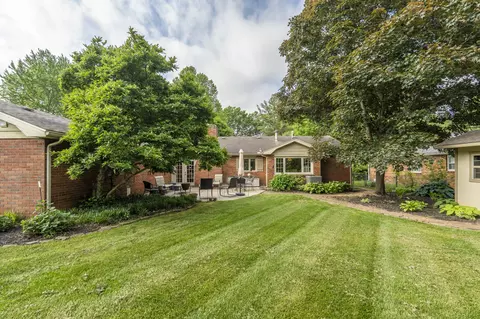 2347 E Berkeley St, Springfield, MO 65804 photo 6
