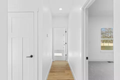Entry Way - 212 E Chloe Ln, Republic, MO 65738 photo 1 of 3