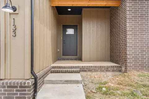 Exterior - 212 E Chloe Ln, Republic, MO 65738 photo 4 of 5