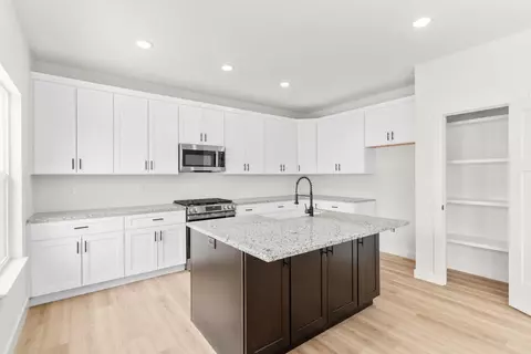 Kitchen - 212 E Chloe Ln, Republic, MO 65738 photo 2 of 4