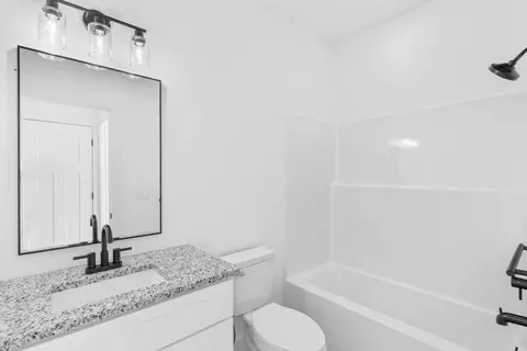 Bath - 212 E Chloe Ln, Republic, MO 65738 photo 1 of 4