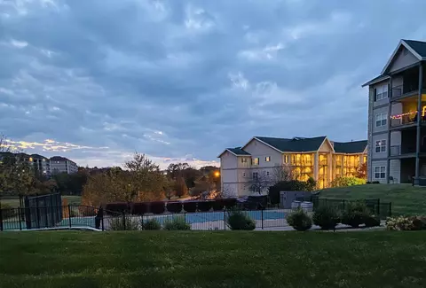 330 S Wildwood Dr #BLDG 6  2, Branson, MO 65616