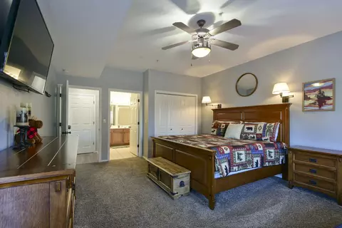 Bedroom - 9 Bermuda Dr #2, Branson West, MO 65737 photo 2 of 5