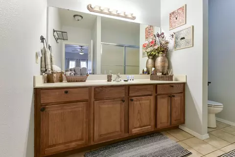 Bath - 9 Bermuda Dr #2, Branson West, MO 65737 photo 1 of 3