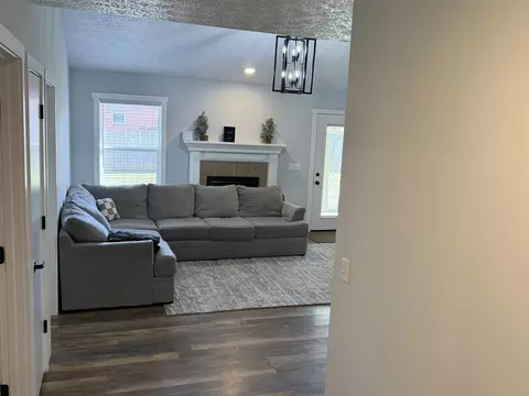 6004 N 8th Ave, Ozark, MO 65721 photo 3