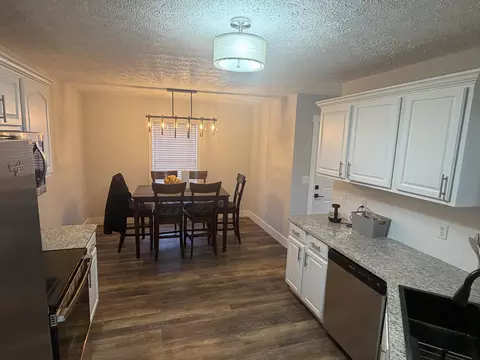 6004 N 8th Ave, Ozark, MO 65721 photo 8
