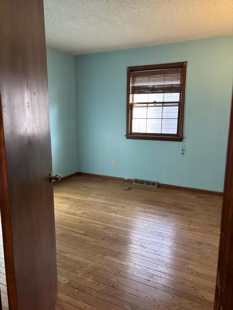 846 S Barnes Ave, Springfield, MO 65802 photo 18