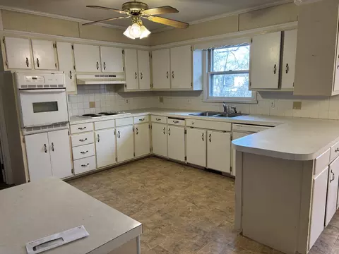 846 S Barnes Ave, Springfield, MO 65802 photo 8