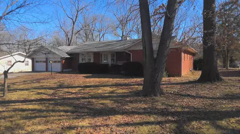 846 S Barnes Ave, Springfield, MO 65802 photo 2