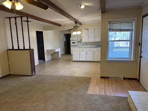 846 S Barnes Ave, Springfield, MO 65802 photo 12