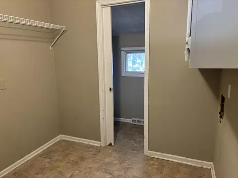 846 S Barnes Ave, Springfield, MO 65802 photo 9