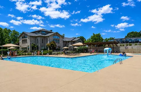 Exterior - 169 Troon Dr #2, Branson, MO 65616 photo 4 of 9